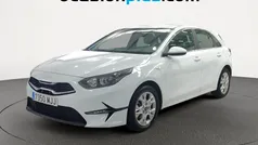 Blanco Usado 2023 Kia Ceed Utilitario | 16.810 € (Super precio)