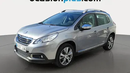 Usado 2015 Peugeot 2008 Allure SUV | 8510 € (Super precio)
