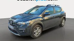 Gris Usado 2021 Dacia Sandero Comfort SUV | 12.182 € (Buen precio)