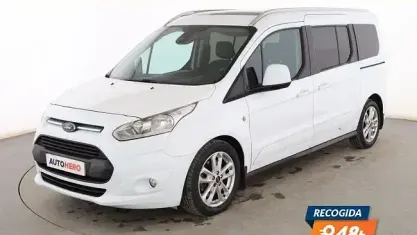 Usado Ford Tourneo Connect Titanium 120 CV (88 kW) 2017 Blanco Monovolumen