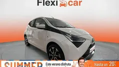 Blanco Usado 2022 Toyota Aygo X-play Utilitario | 12.990 € (Precio justo)