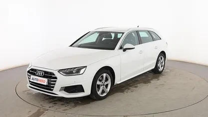 Usado Audi A4 Advanced 136 CV (100 kW) 2022 Blanco Familiar