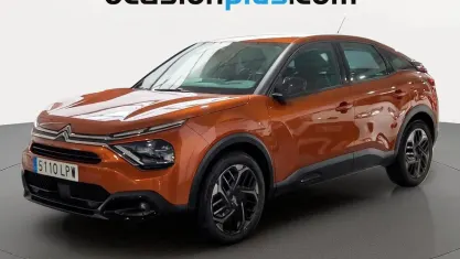 Usado Citroën C4 Feel 131 CV (96 kW) 2021 Marrón SUV