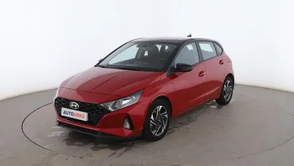 Rojo Usado 2023 Hyundai i20 Utilitario | 15.599 € (Precio justo)