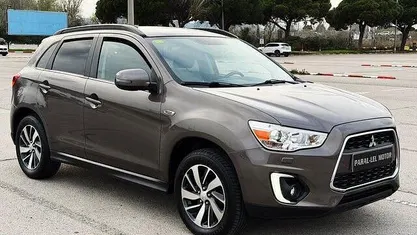 Usado Mitsubishi ASX 150 CV (110 kW) 2014 Otro SUV