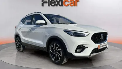 Usado MG ZS Luxury 106 CV (77 kW) 2024 Blanco Berlina