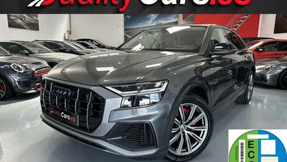 Usado Audi Q8 286 CV (210 kW) 2020 Gris SUV
