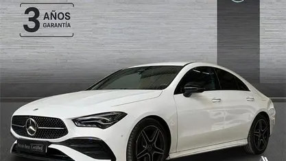 Usado Mercedes CLA200 AMG line 163 CV (119 kW) 2025 Berlina