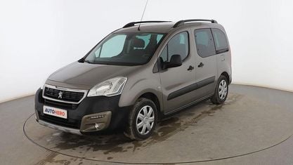 Usado Peugeot Partner Outdoor 100 CV (73 kW) 2016 Plata Monovolumen