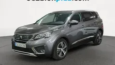 Gris plata Usado 2019 Peugeot 5008 Allure Monovolumen | 16.264 € (Super precio)