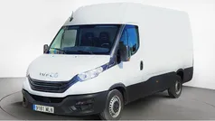 Blanco Usado 2023 Iveco Daily Berlina | 27.728 € (Buen precio)
