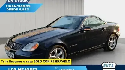 Usado Mercedes SLK200 163 CV (119 kW) 2001 Negro Descapotable