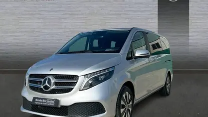 Usado Mercedes V250 190 CV (139 kW) 2023 Plata Monovolumen