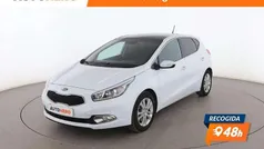 Usado 2013 Kia Ceed Berlina | 9799 € (Precio justo)