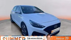 Blanco Usado 2024 Hyundai i30 Berlina | 21.790 € (Precio justo)