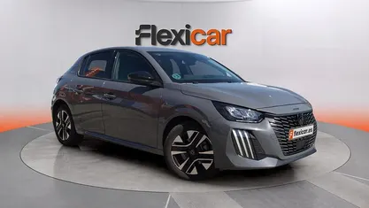 Usado Peugeot 208 Allure 101 CV (74 kW) 2025 Utilitario