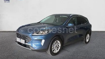 Usado Ford Kuga Titanium 225 CV (165 kW) 2023 Azul SUV