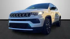 Blanco Nuevo 2025 Jeep Compass Altitude SUV | 33.299 € (Precio justo)