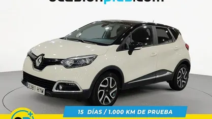 Blanco Usado 2014 Renault Captur Intens SUV | 8800 € (Precio justo)