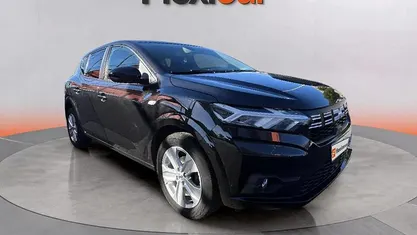 Negro Usado 2023 Dacia Sandero Expression Berlina | 11.990 € (Super precio)