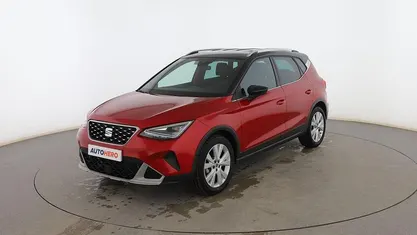 Usado Seat Arona Xperience 110 CV (80 kW) 2022 Rojo SUV