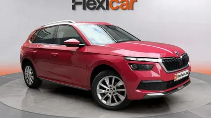 Usado Skoda Kamiq Ambition 110 CV (80 kW) 2022 SUV