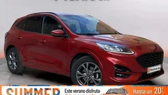 Rojo Usado 2022 Ford Kuga ST-Line SUV | 18.990 € (Precio justo)