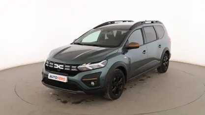 Usado Dacia Jogger Extreme 141 CV (103 kW) 2024 Verde Monovolumen
