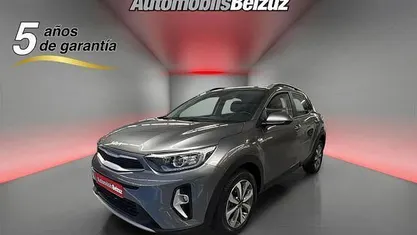 Usado Kia Stonic 84 CV (61 kW) 2023 Gris SUV