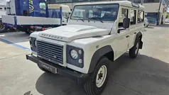 Usado 2015 Land Rover Defender Familiar | 28.500 € (Precio justo)