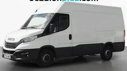Usado Iveco Daily 156 CV (114 kW) 2023 Familiar