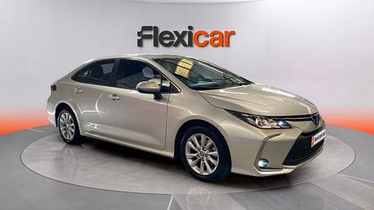 Usado Toyota Corolla Style 140 HP (102 kW) 2024 Cinzento Sedan