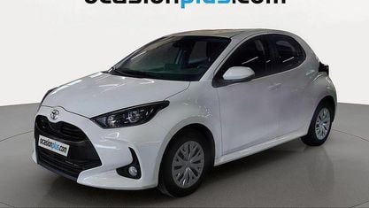 Używany Toyota Yaris Business Edition 69 KM (50 kW) 2023 Biały Hatchback