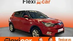 Rojo Usado 2017 Ssangyong Tivoli | 11.390 € (Precio justo)