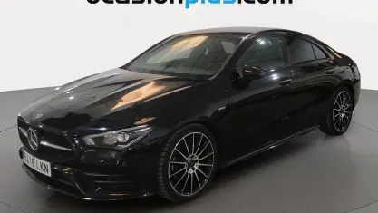 Usado Mercedes CLA200 AMG 163 CV (119 kW) 2020 Negro Coupe