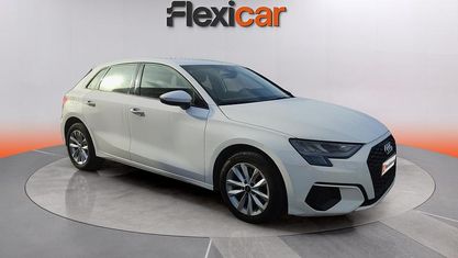 Käytetty Audi A3 Premium 110 HP (80 kW) 2020 Valkoinen Sedan