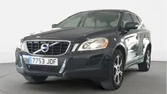 Azul power blue metalizado Usado 2014 Volvo XC60 R-Design Momentum SUV | 18.350 € (Precio justo)