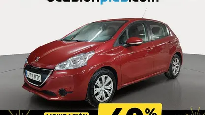 Usado 2013 Peugeot 208 Active Utilitario | 6050 € (Precio justo)