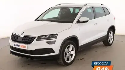 Usado Skoda Karoq Ambition 150 CV (110 kW) 2020 Blanco SUV
