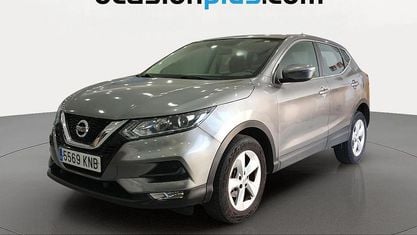 Käytetty Nissan Qashqai Acenta 116 HP (85 kW) 2018 Harmaa Katumaasturi