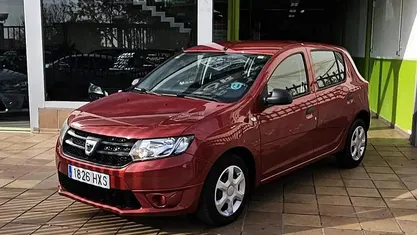 Usado Dacia Sandero Ambiance 75 HP (55 kW) 2014