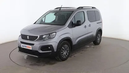 Usado Peugeot Rifter Allure 110 CV (80 kW) 2023 Gris Monovolumen