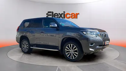 Usado Toyota Land Cruiser 204 CV (150 kW) 2021 Gris SUV