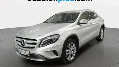 Käytetty Mercedes GLA220 Style 177 HP (130 kW) 2016 Harmaa Katumaasturi