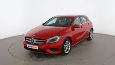 Rojo Usado 2013 Mercedes A180 Urban Utilitario | 14.899 € (Precio justo)