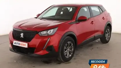 Usado Peugeot 2008 Active 110 CV (80 kW) 2021 Rojo SUV