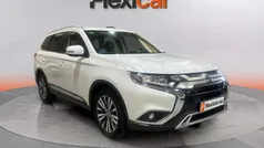 Blanco Usado 2019 Mitsubishi Outlander Motion SUV | 18.590 € (Precio justo)