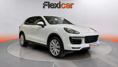 Usado Porsche Cayenne Turbo 520 CV (382 kW) 2015 SUV