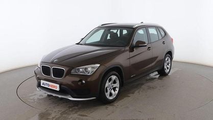 Käytetty BMW X1 Comfort Edition 143 HP (105 kW) 2014 Ruskea Katumaasturi