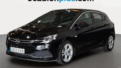 Usado Opel Astra S 136 CV (100 kW) 2019 Negro Utilitario